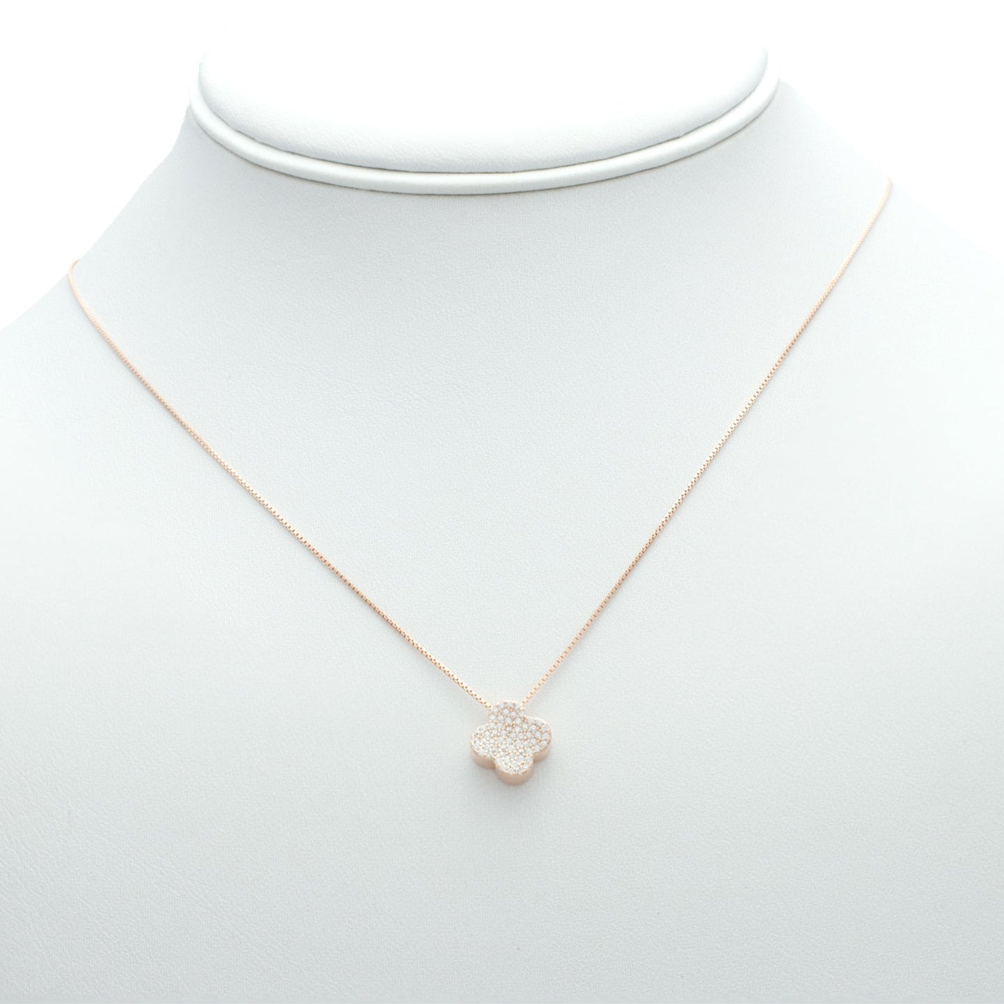 Pavé Clover Pendant Necklace in Rose Gold