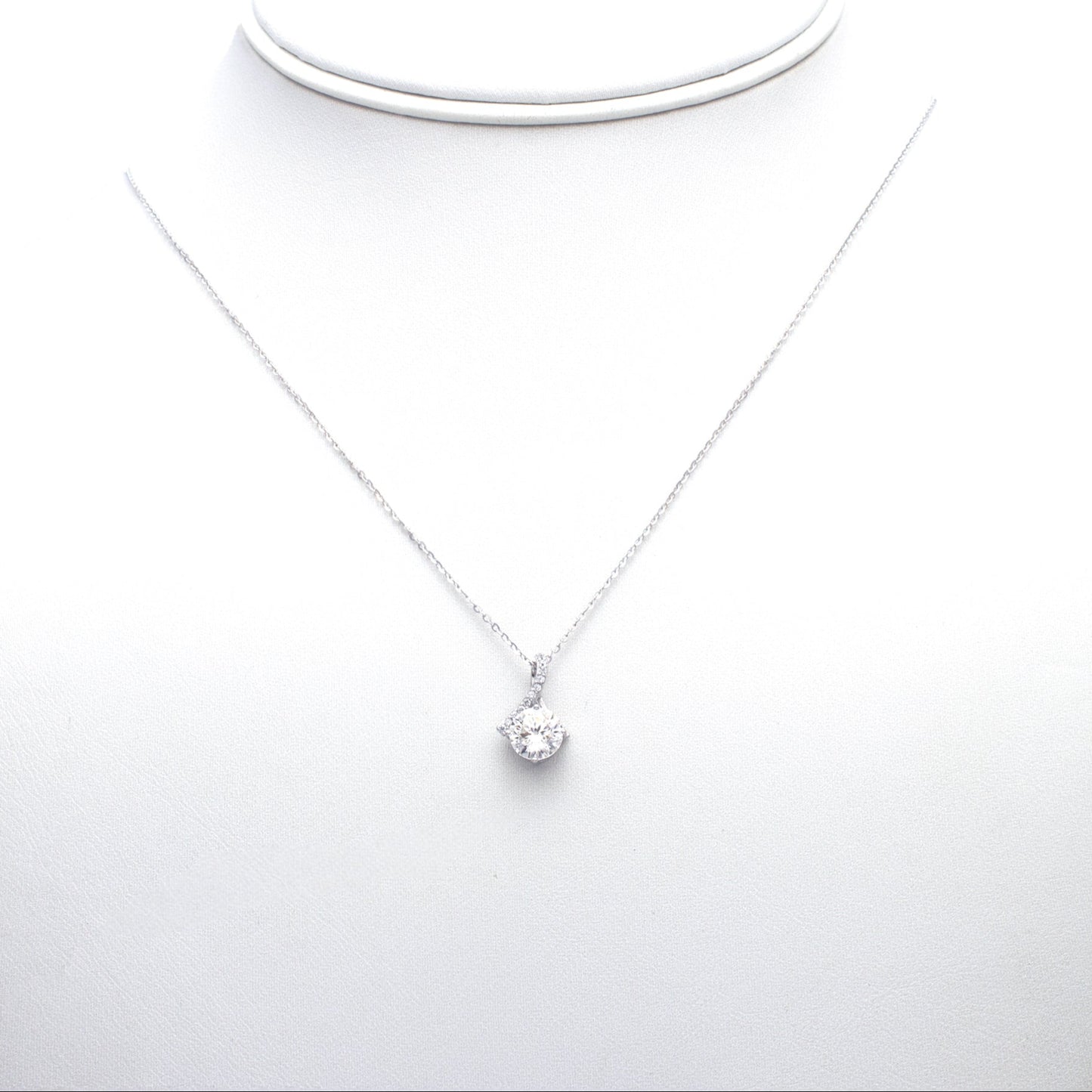 Classic Solitaire Pendant Necklace