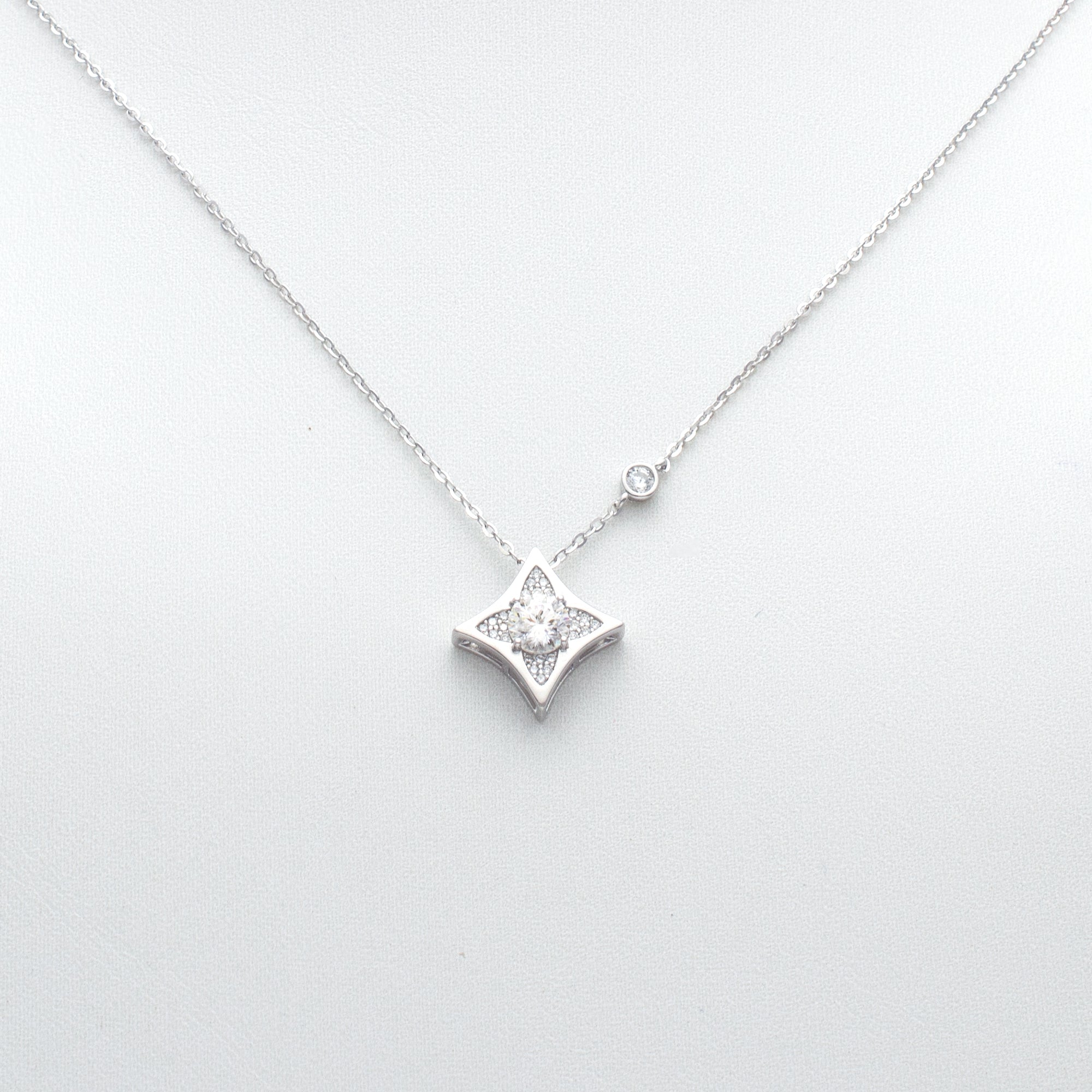 North Star Pendant Necklace in Sterling Silver