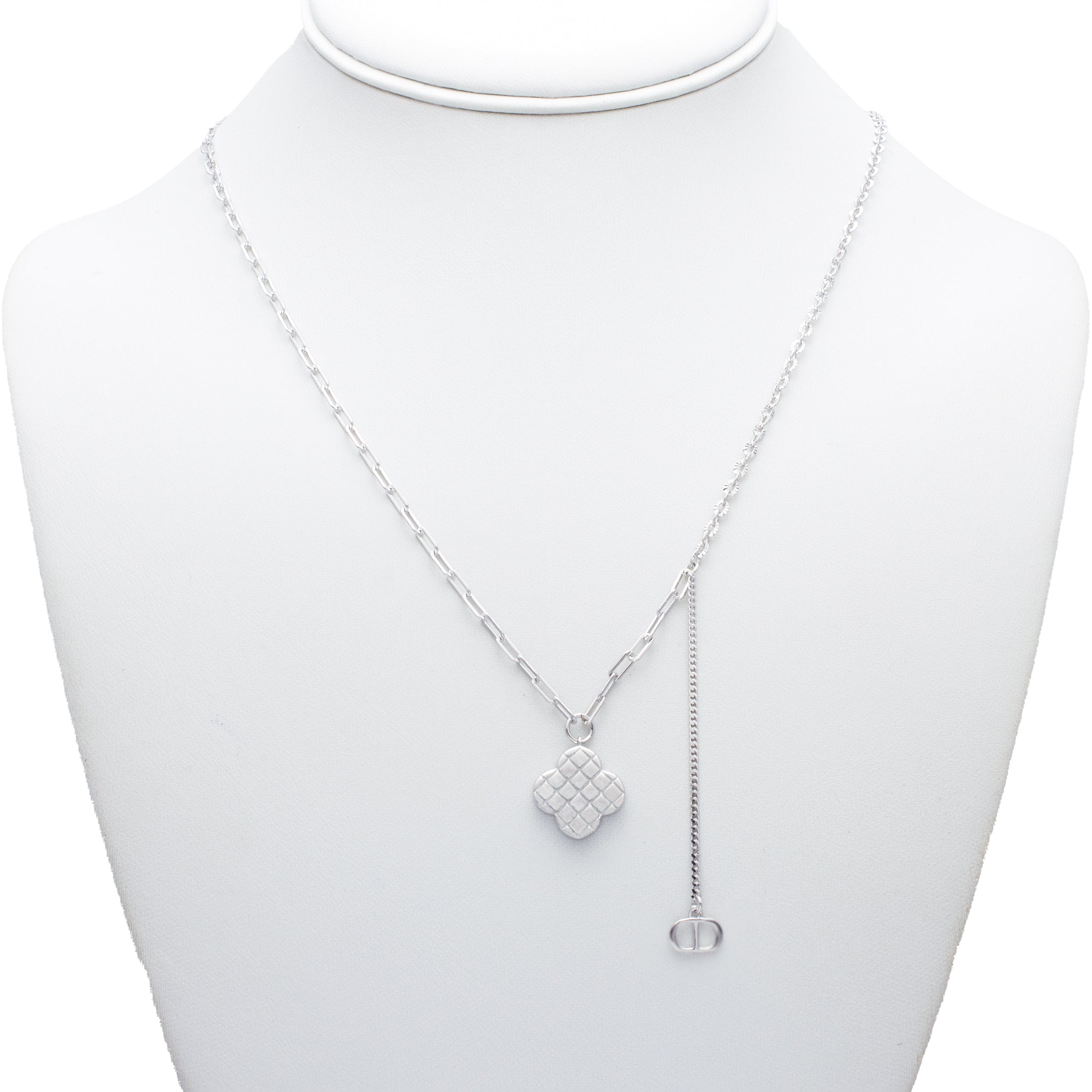 Modern Clover Pendant Necklace in Sterling Silver