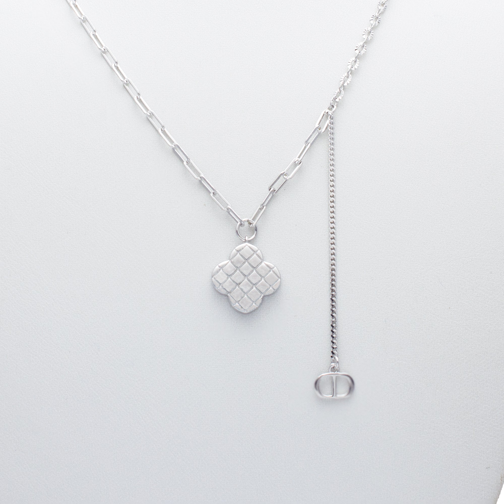Modern Clover Pendant Necklace in Sterling Silver